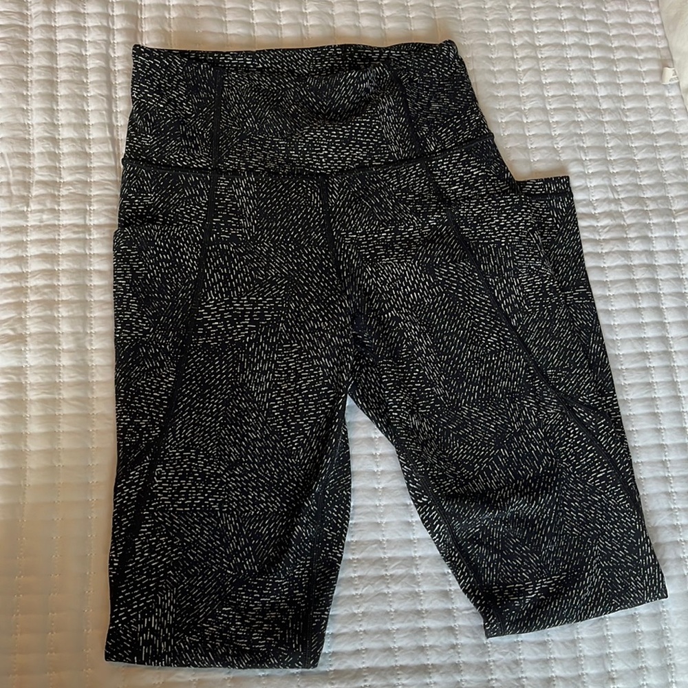 athleta patterned leggings
